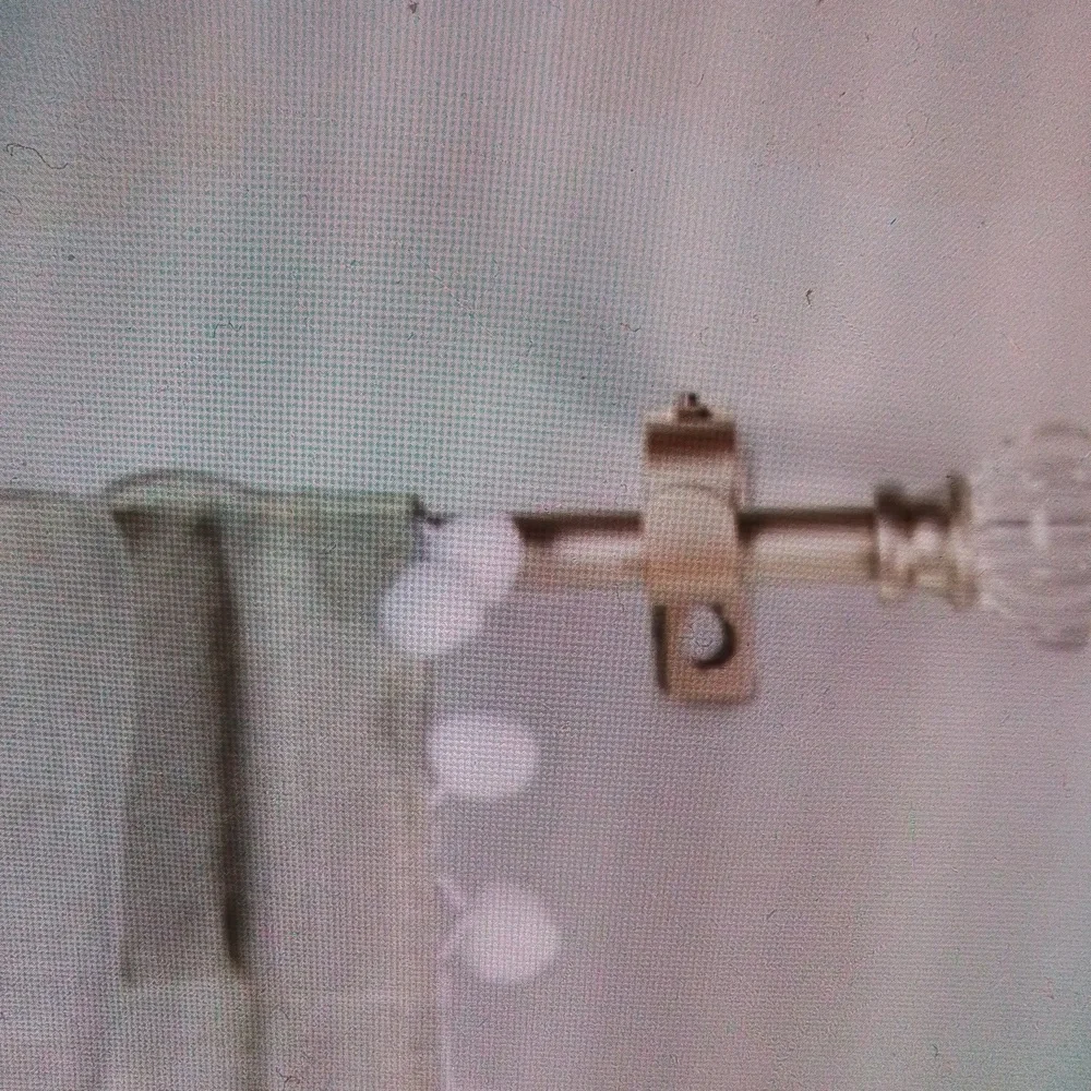 NWT Style Selections Adjustable Curtain Rod Brackets
